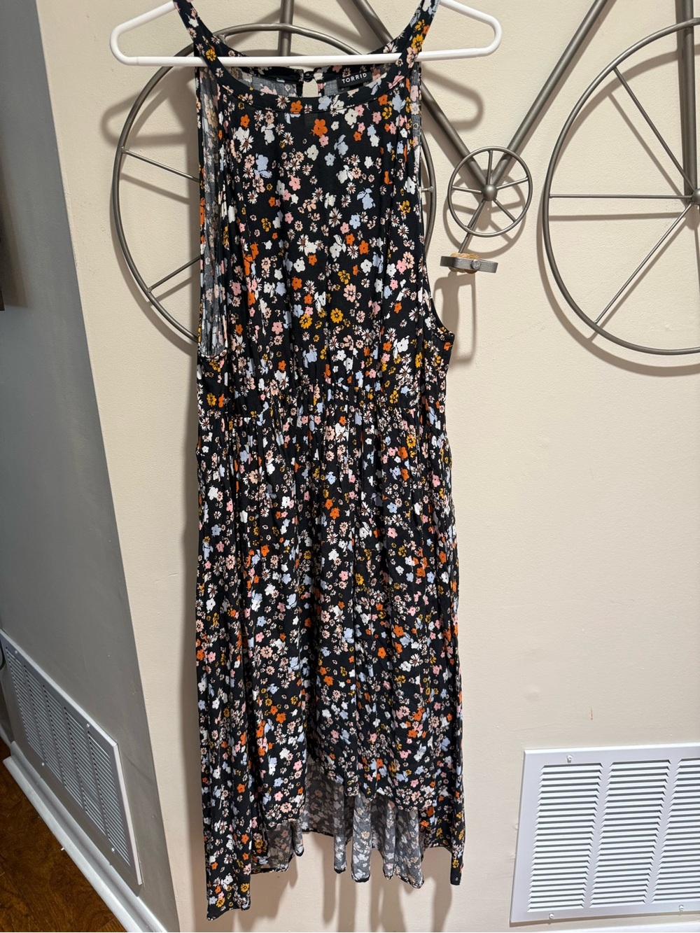 Torrid Floral Black Women’s Hi Low Sundress with Pink & Orange Blossoms Size 2